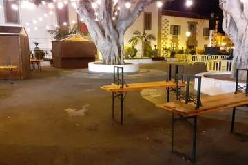  Limpieza retira decenas de toneladas de residuos de la Noche de San Juan en Telde/TA.